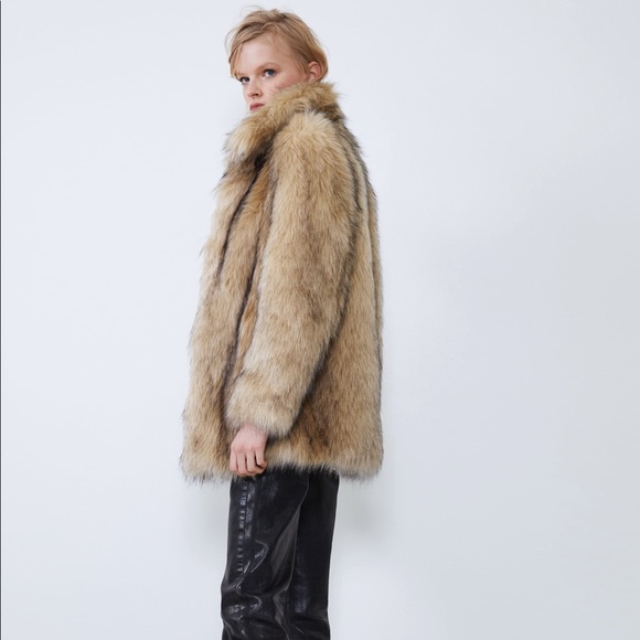 Zara faux fur jacket with matching faux fur boots - Picture 5 of 13